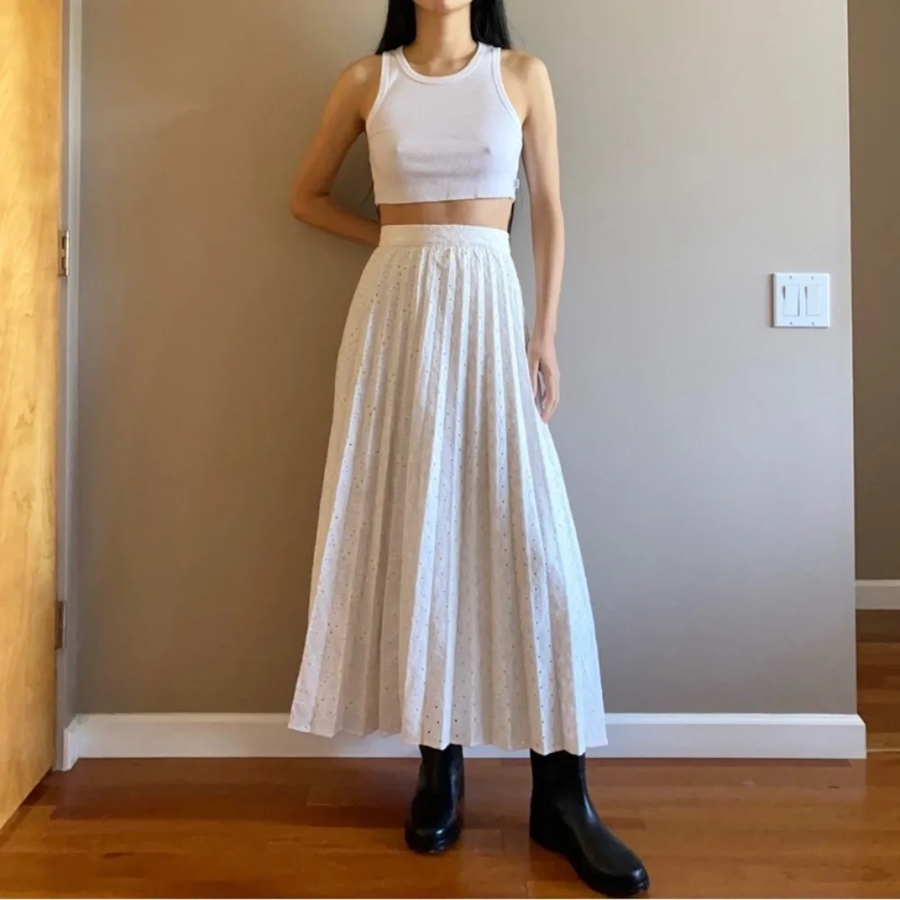 Zara pleated eyelet embroidery maxi skirt white - Picture 1 of 8